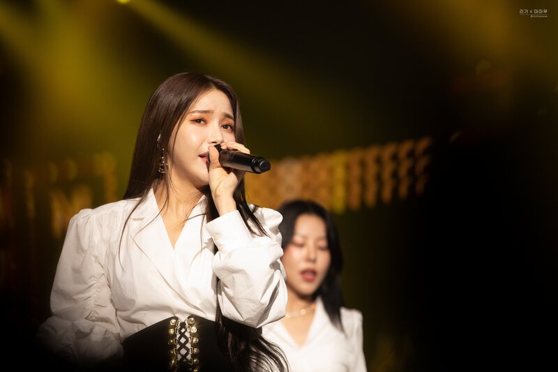 221119 MAMAMOO Solar - 'MY CON' World Tour  in Seoul Day 2 documents 13