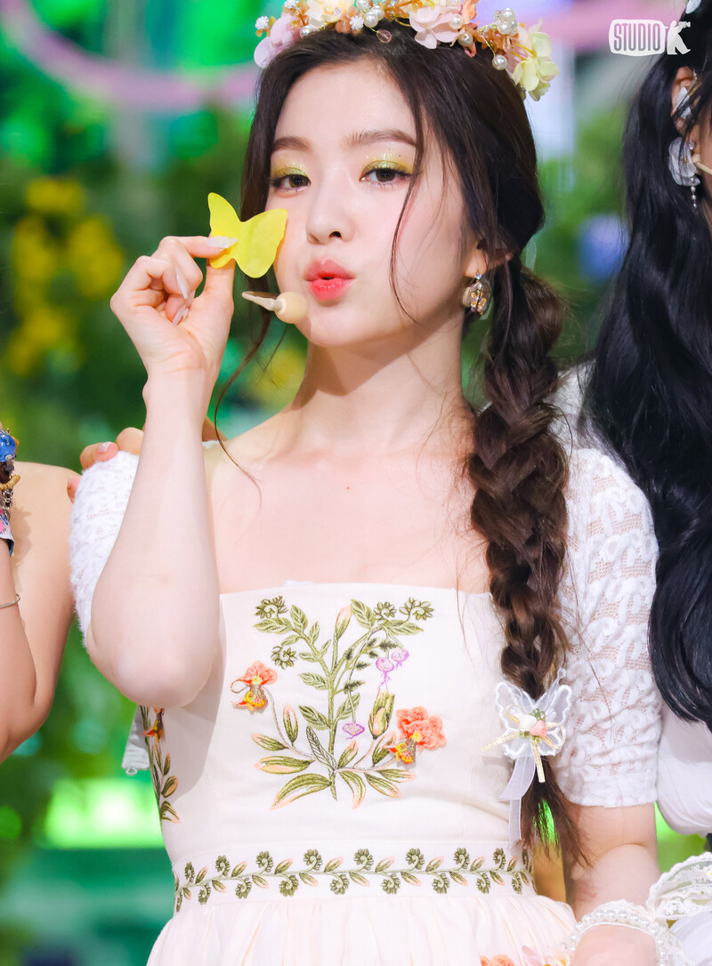 240628 Red Velvet Irene - 'Cosmic' at Music Bank documents 1