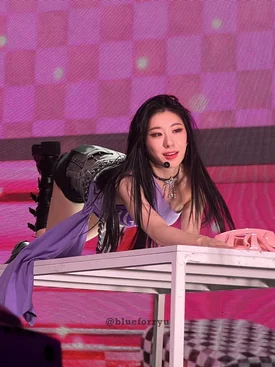 221113 ITZY Chaeryeong - 1st World Tour ‘CHECKMATE’ in New York City