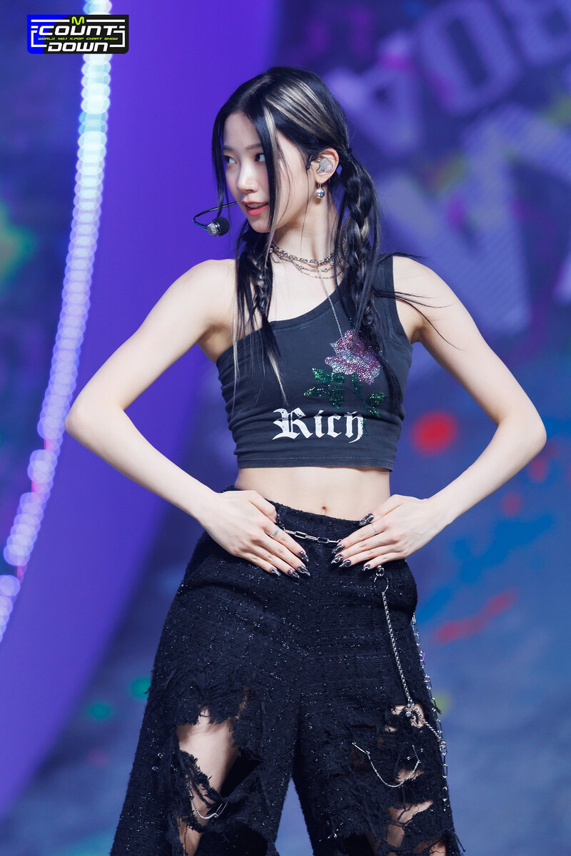 230530 Kazuha "Eve, Psyche, And The Bluebeardswife"  at M Countdown documents 4