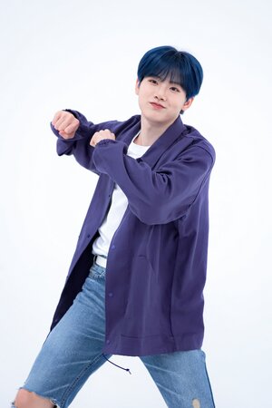 230809 MBC Naver Post - TREASURE Junkyu at Weekly Idol