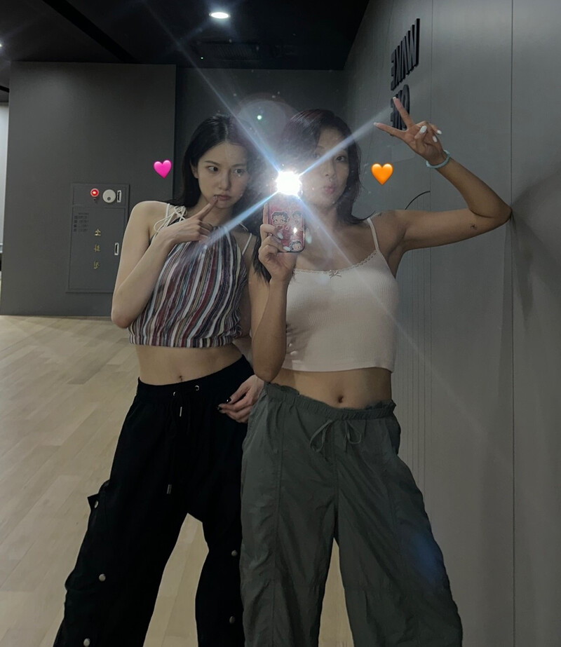 240723 Seungyeon & Yujin IG update documents 1