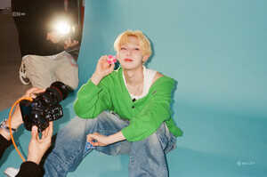 ENHYPEN <ROMANCE : UNTOLD> BEHIND PHOTO (FILM VER.) - SUNOO