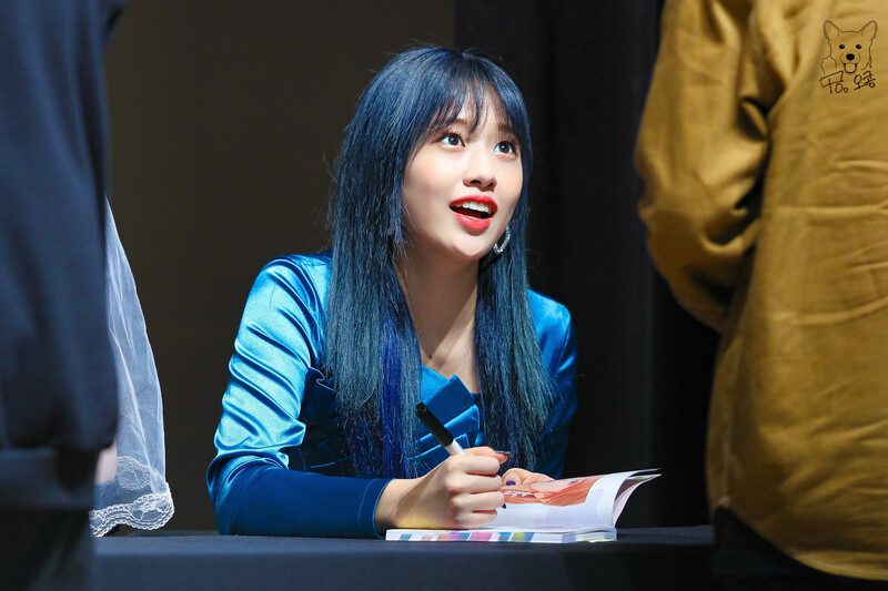 200221 IZ*ONE Yujin at BLOOM*IZ Fansign documents 24