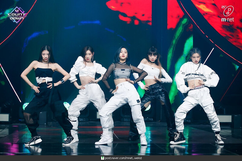 200326 ITZY - 'WANNABE' at M COUNTDOWN documents 5