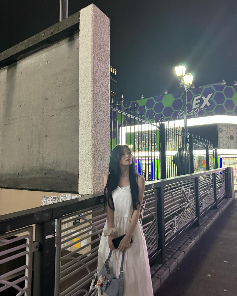 240807 OHMYGIRL Arin Instagram Update documents 5