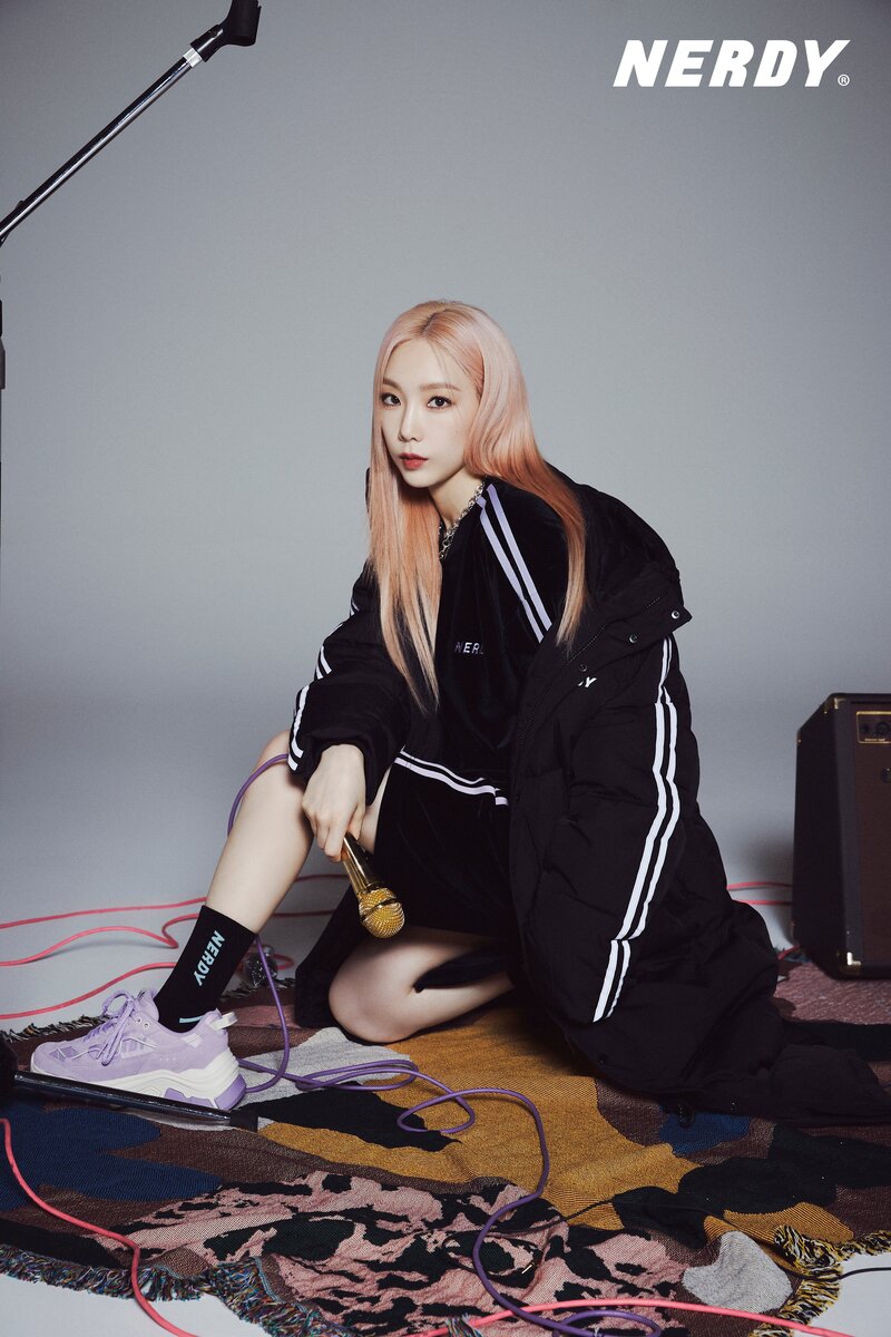 Taeyeon x NERDY 2021 Winter Collection documents 5