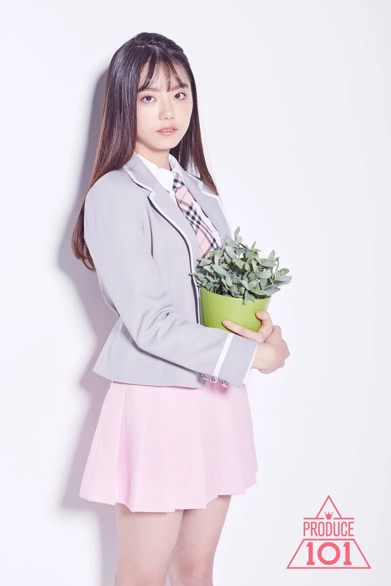 Kim_Sohye_Produce_101_Promotional_1.png
