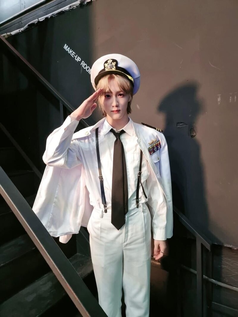220113 - Weverse - Do It Like This (Uniform Ver) Behind P1ck documents 11