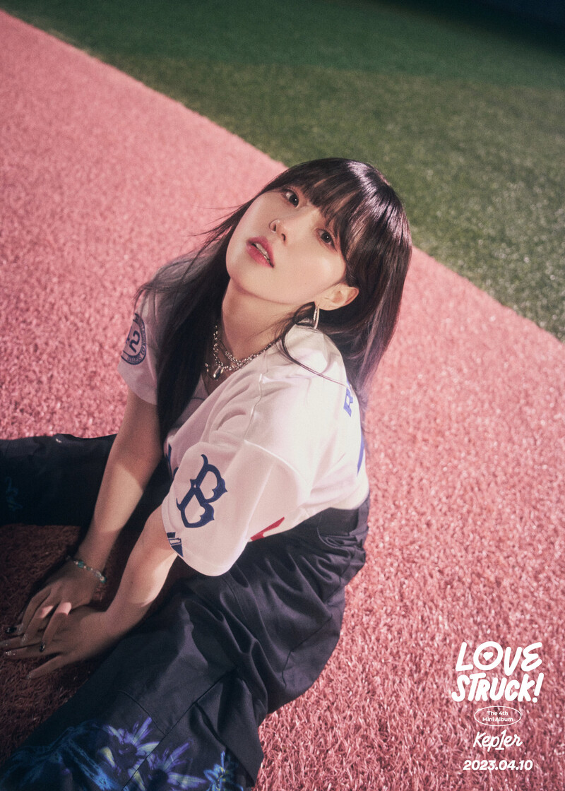 Kep1er 4th Mini Album 'LOVESTRUCK!' Concept Teasers documents 11