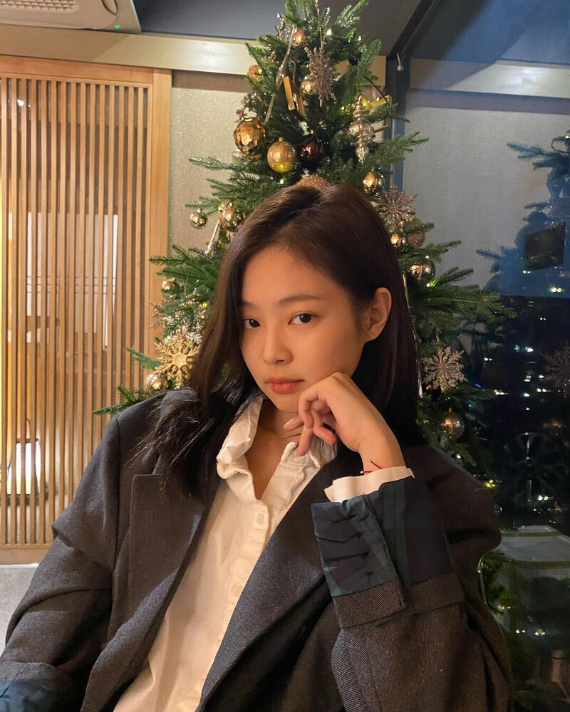 191224 JENNIE INSTAGRAM UPDATE documents 1