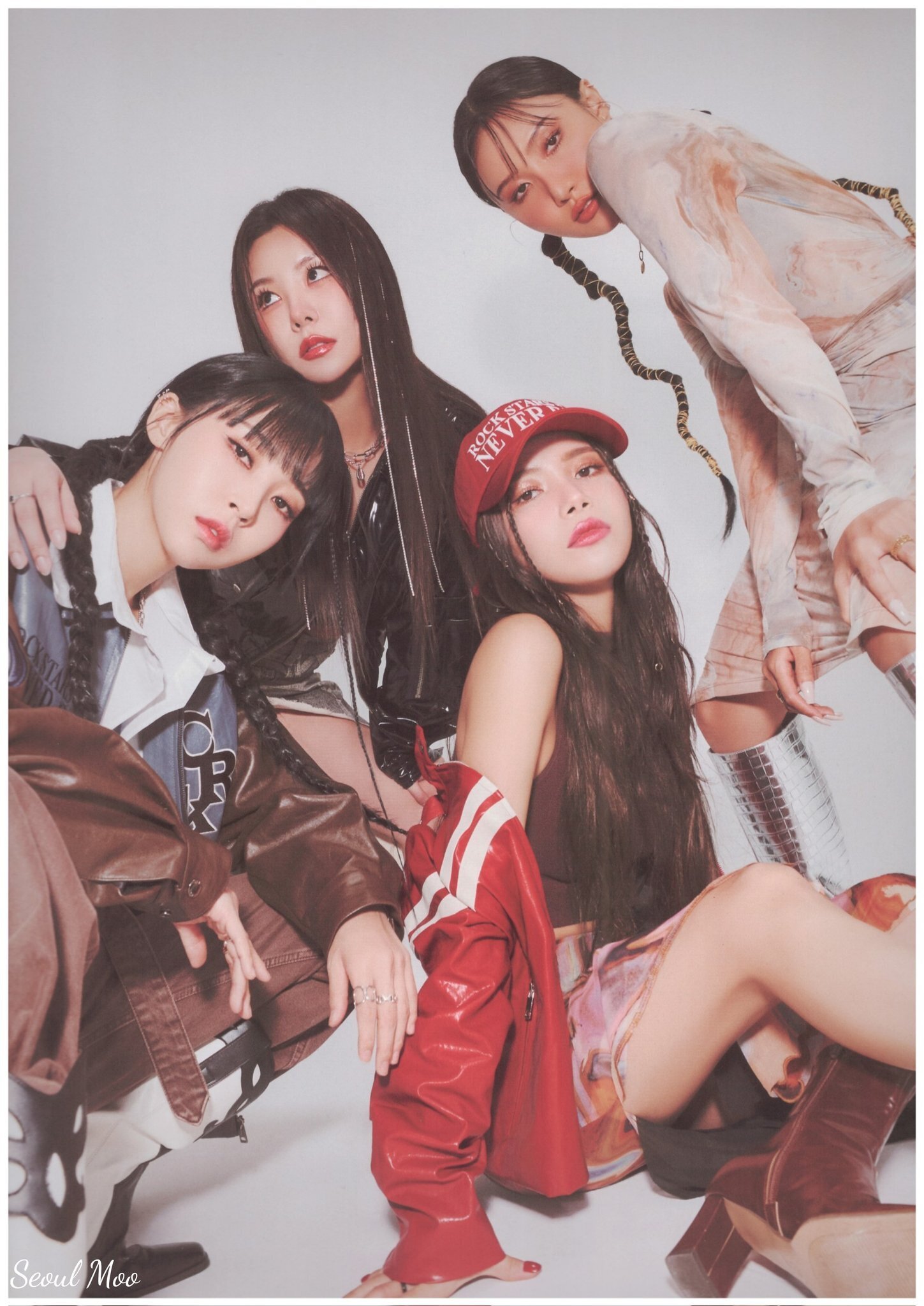 MAMAMOO 'WORLD TOUR [MY CON] - SEOUL' Photo Book [SCANS] | kpopping