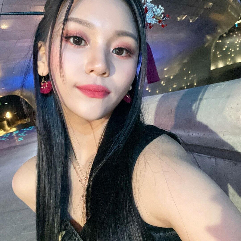 220427 Viviz Umji Instagram Update documents 4