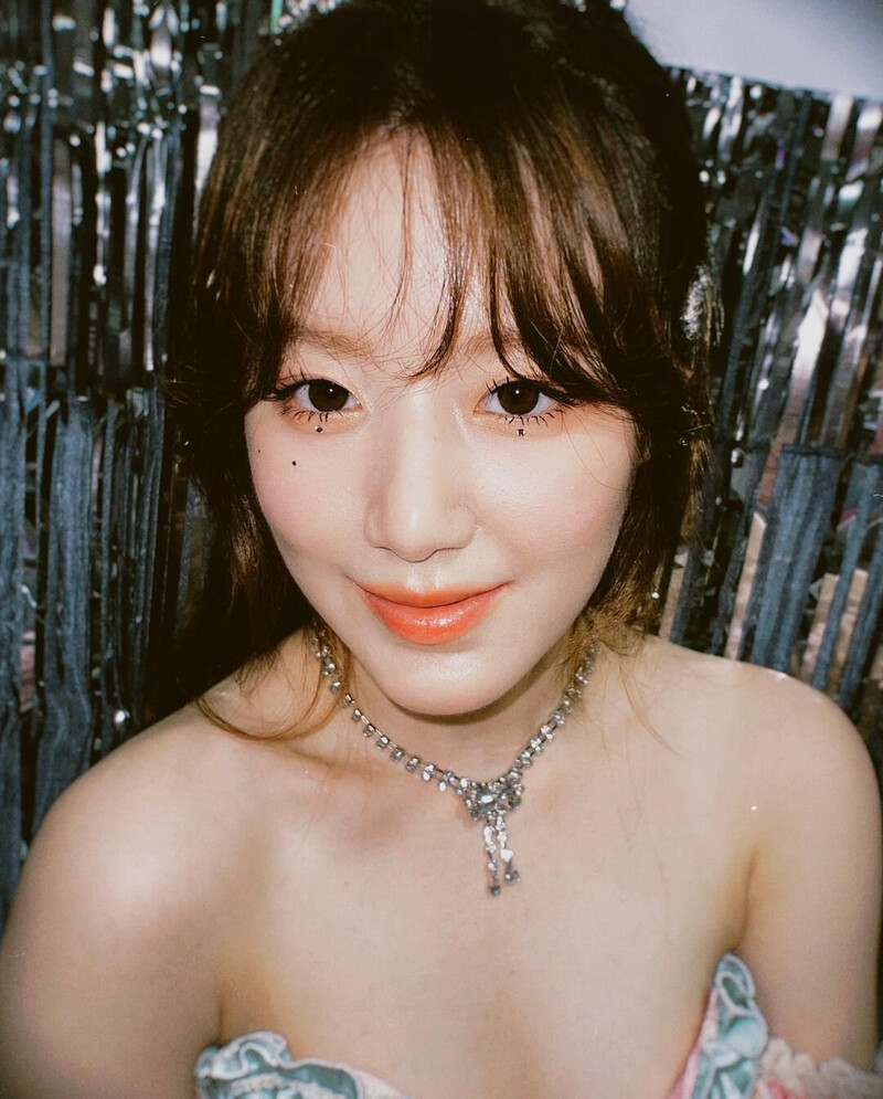 230605 - (G)I-DLE Shuhua Instagram Update documents 4