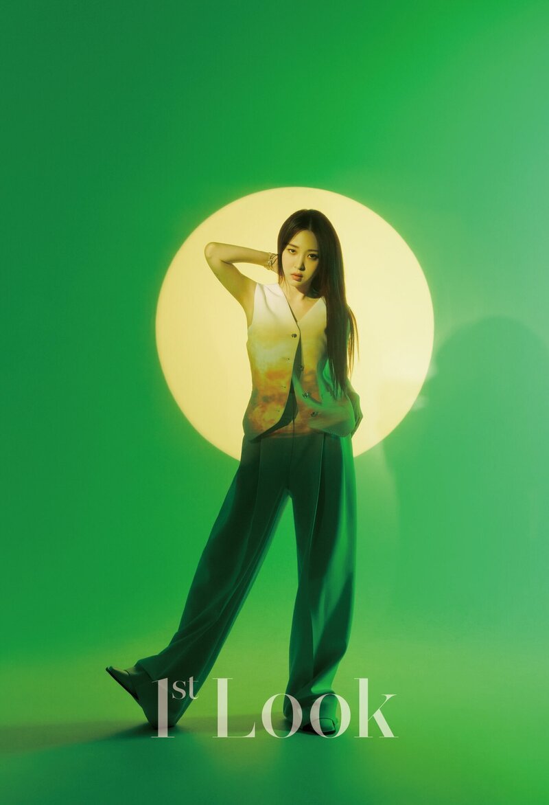 MAMAMOO MOONBYUL for 1ST LOOK Magazine Korea x ROUND A' ROUND Skincare April Issue 2022 documents 2