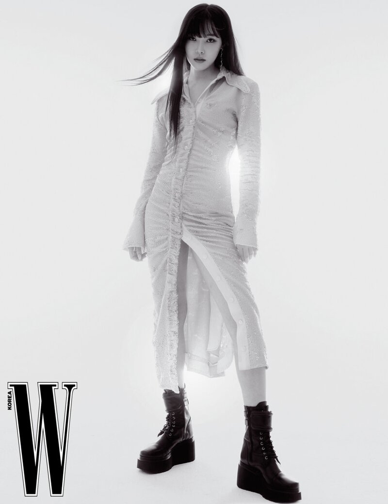 YUJU for W Korea August Issue 2022 | kpopping