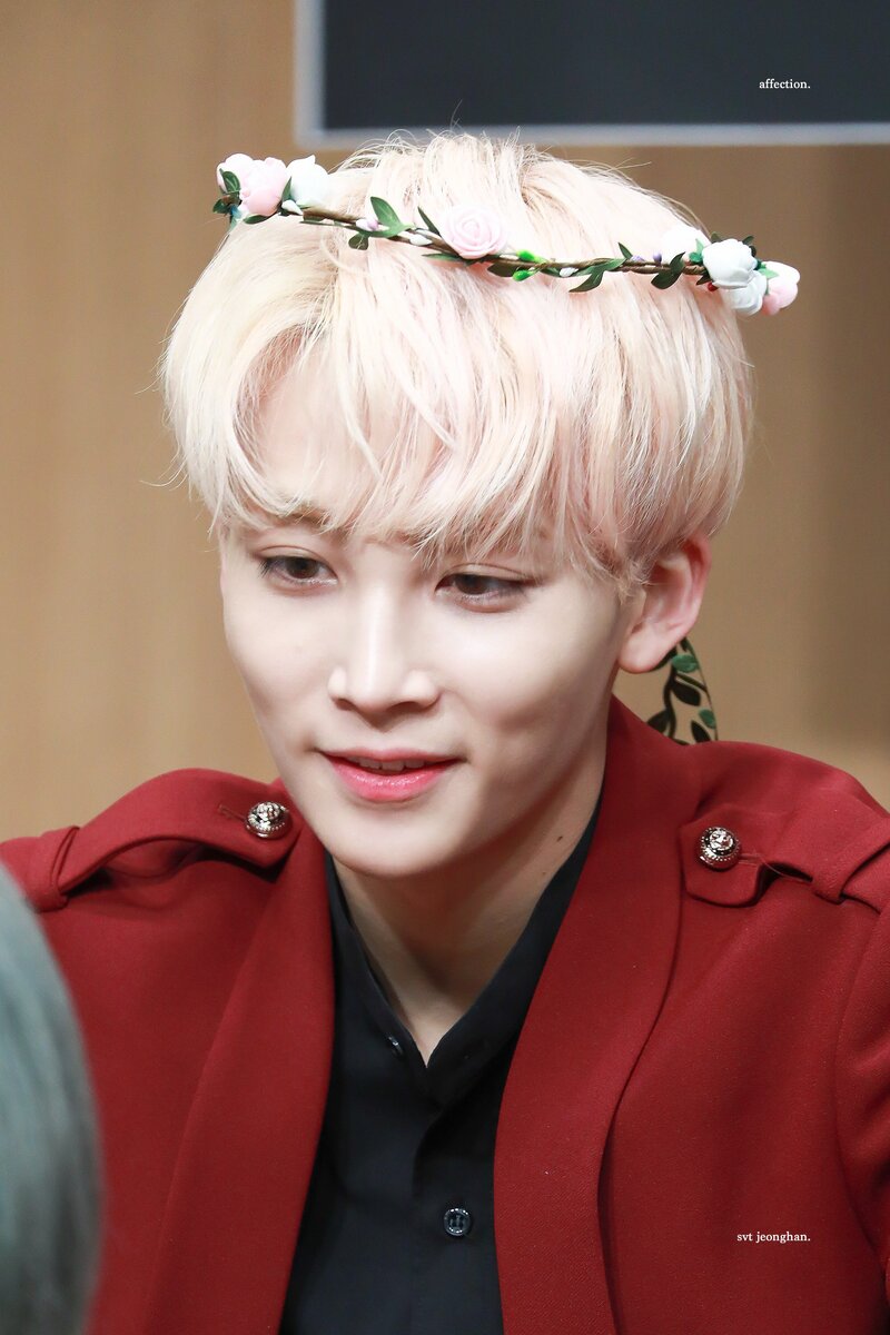 171117 SEVENTEEN at Yeongdeungpo Fansign - Jeonghan documents 9