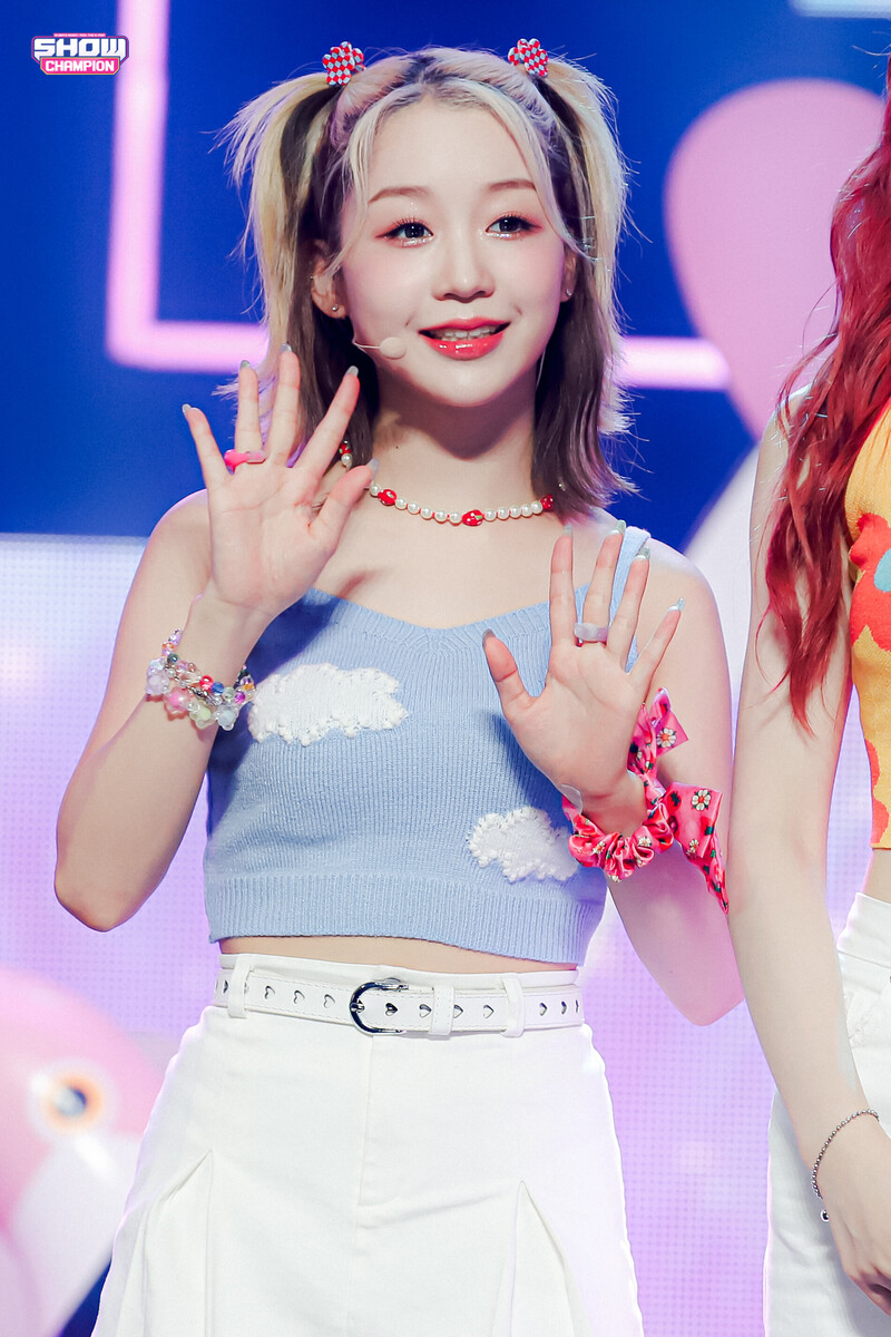 220706 Kep1er - 'Up!' at Show Champion documents 18