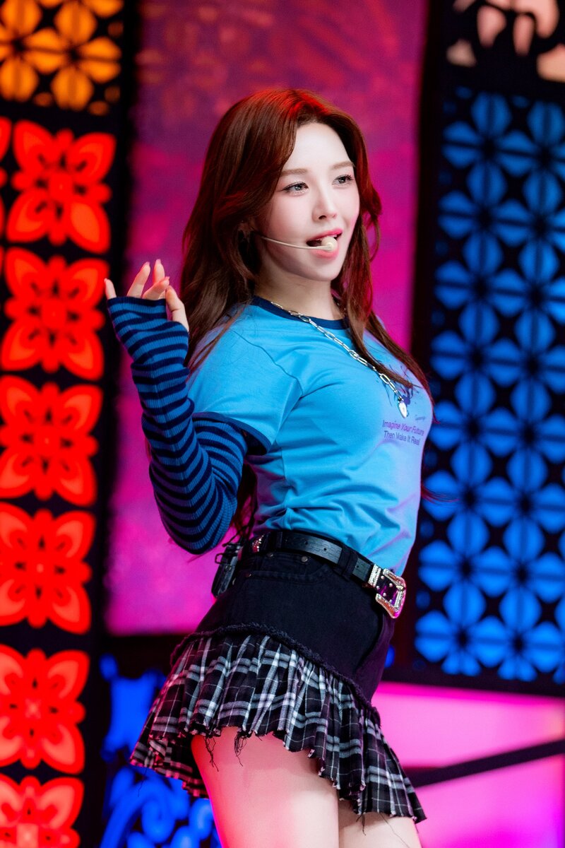 231119 Red Velvet Wendy - 'Chill Kill' at Sbs Inkigayo documents 4