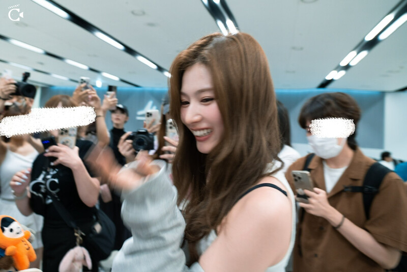 240722 TWICE Sana - GMP Airport documents 2