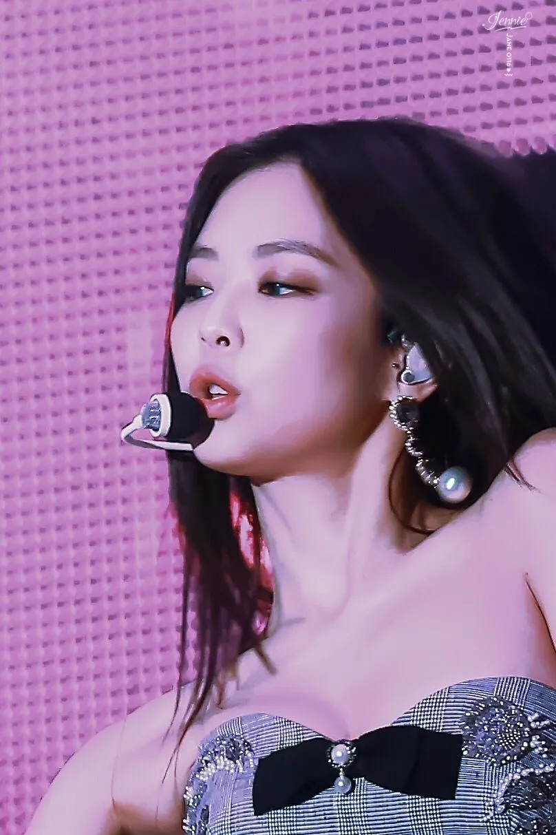 190126 BLACKPINK Jennie at 2019 WORLD TOUR [IN YOUR AREA] HK | kpopping