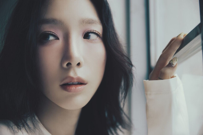 231127 Taeyeon - "To. X" Melon Magazine Images documents 1