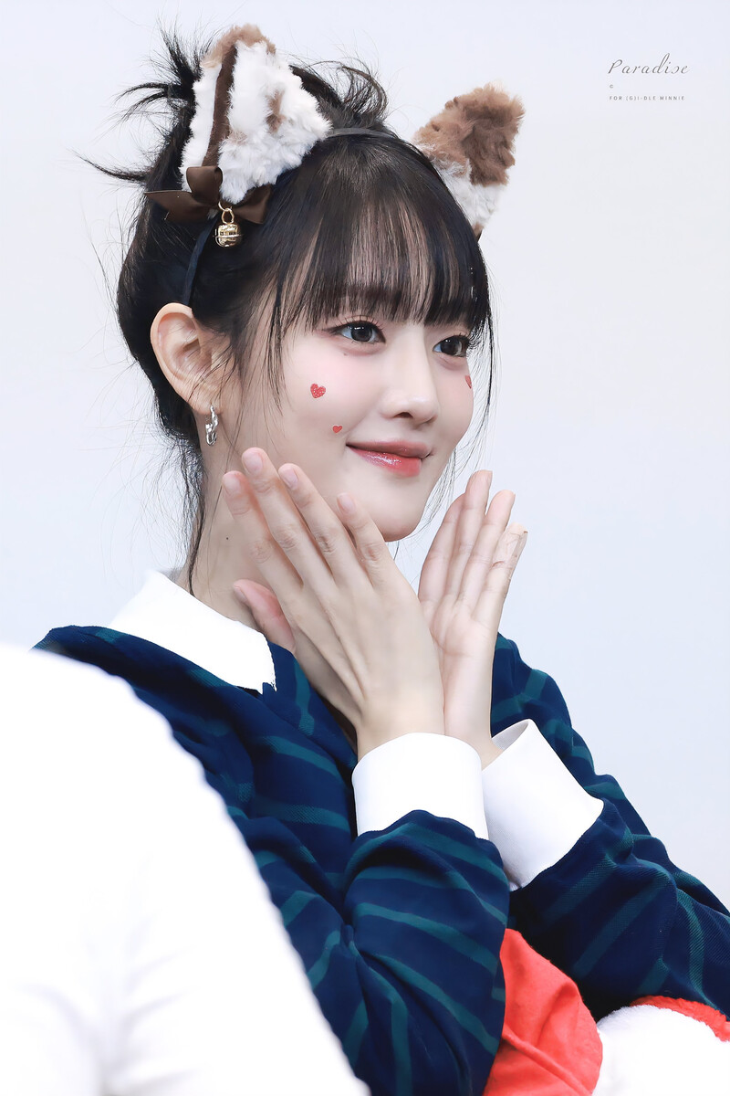 241222 (G)I-DLE Minnie -  at Everline Fansign event documents 7