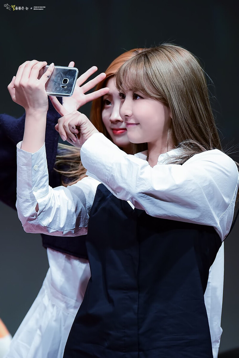 161030 TWICE Jihyo - 1st Fansign 'TWICEcoaster Lane 1' documents 2