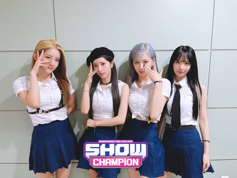 210602 WJSN SNS Update at Show Champion documents 2