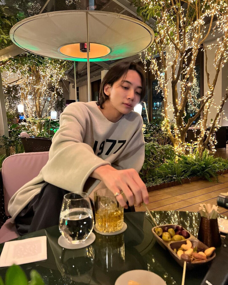 230131 SEVENTEEN Jeonghan Instagram Update | kpopping