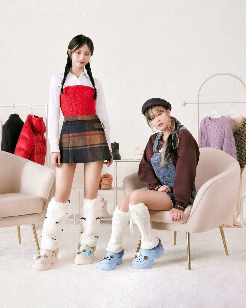 231214 TZUYU & JEONGYEON FOR WKOREA documents 1