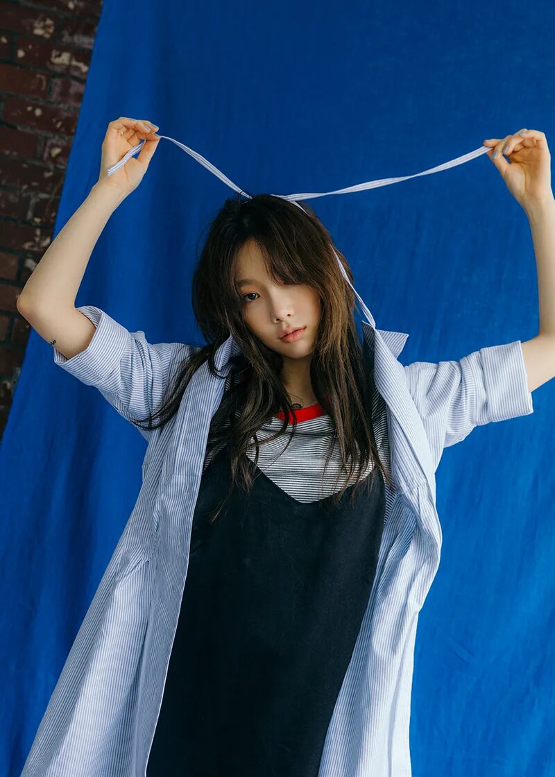 Taeyeon_My_Voice_concept_photo_(8).png