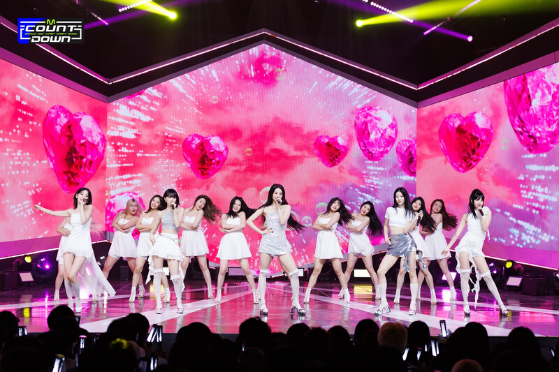 230504 LE SSERAFIM 'No-Return (Into the unknown) at M Countdown documents 6