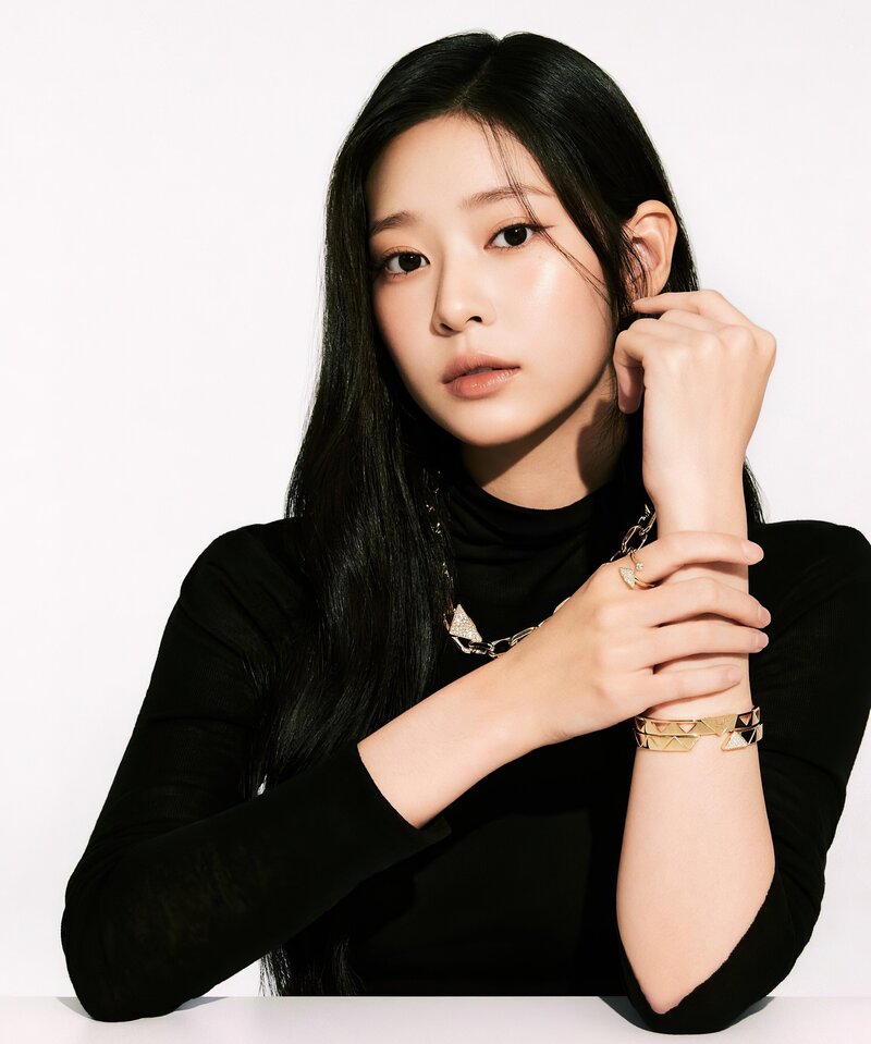 Kim Minju for Prada 'Fine Jewelry, Eternal Gold' documents 2