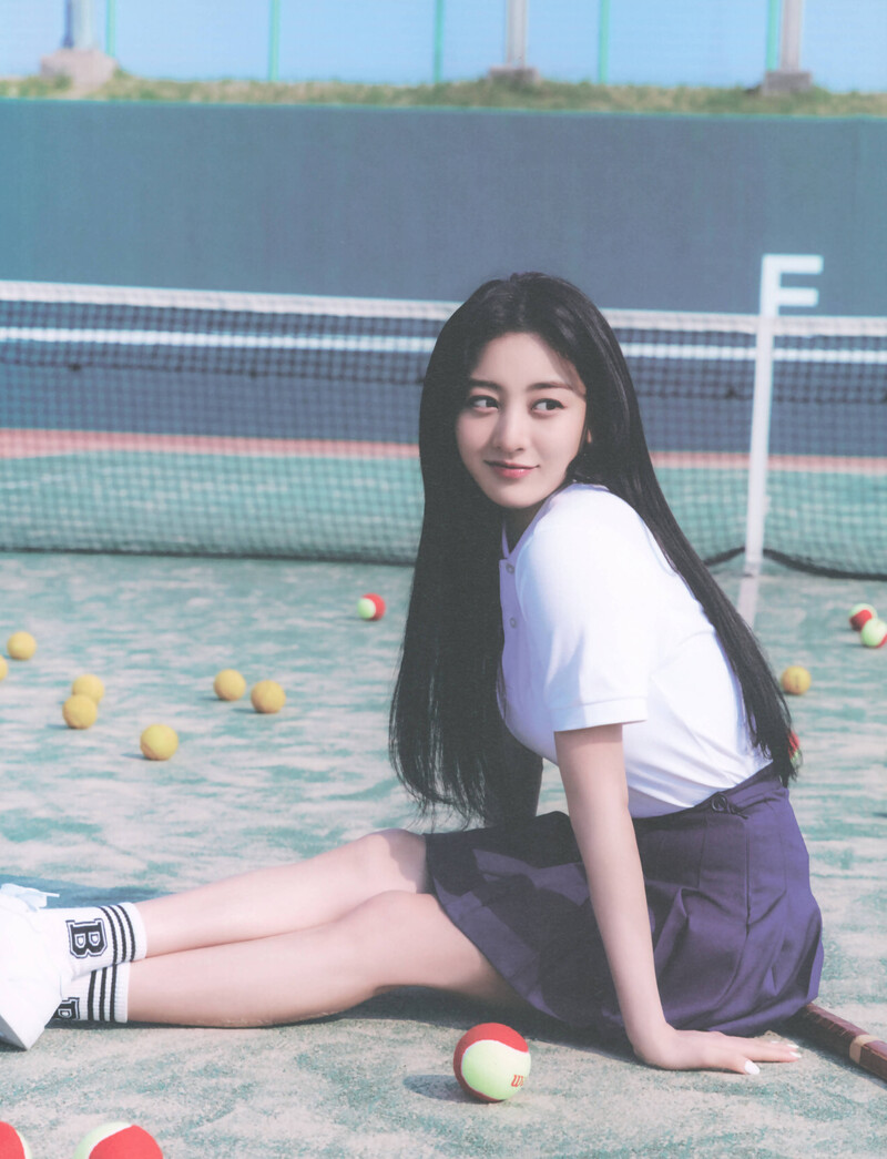 Yes, I am Jihyo 1st Photobook (Scans) documents 1