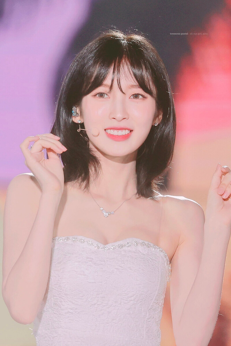 220618 OH MY GIRL Arin - 28th Dream Concert documents 3