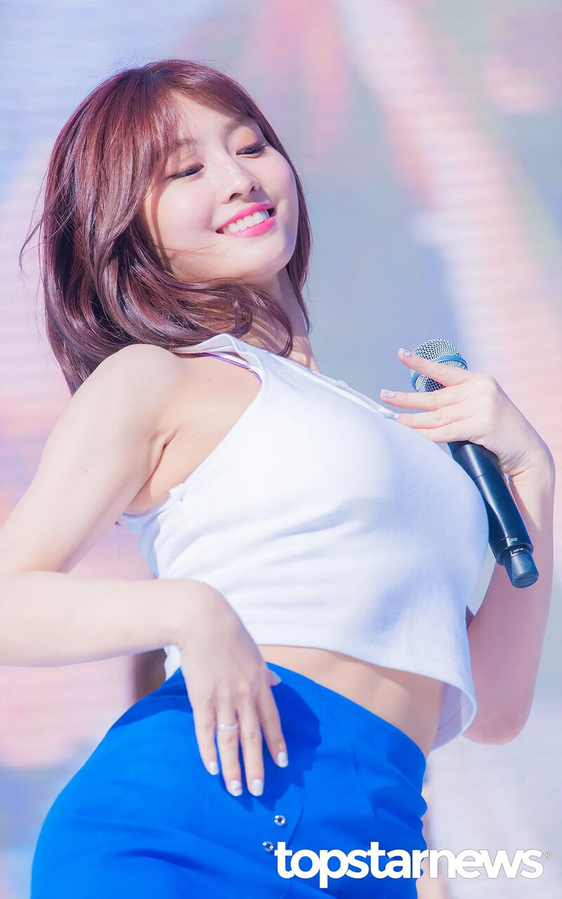 Momo866.jpg