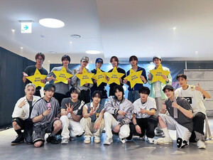 240902 - NEXZ Instagram Update with Stray Kids