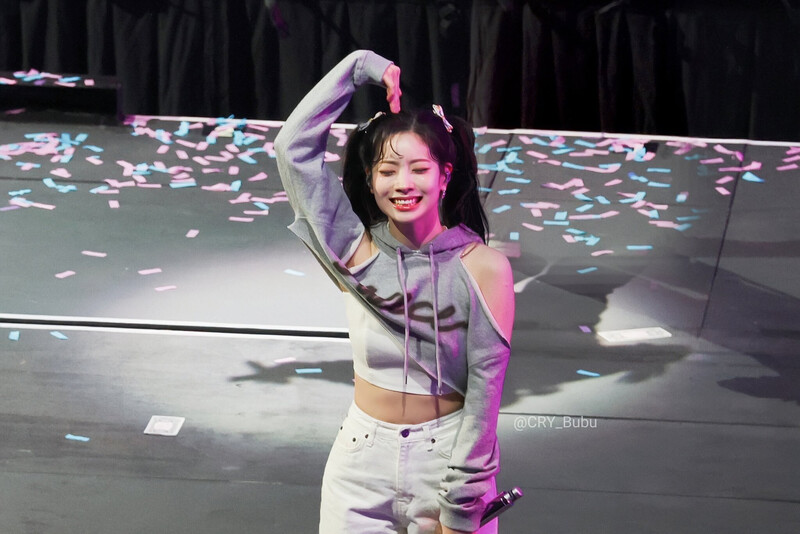 230506 TWICE Dahyun - ‘READY TO BE’ World Tour in Melbourne Day 1 documents 4