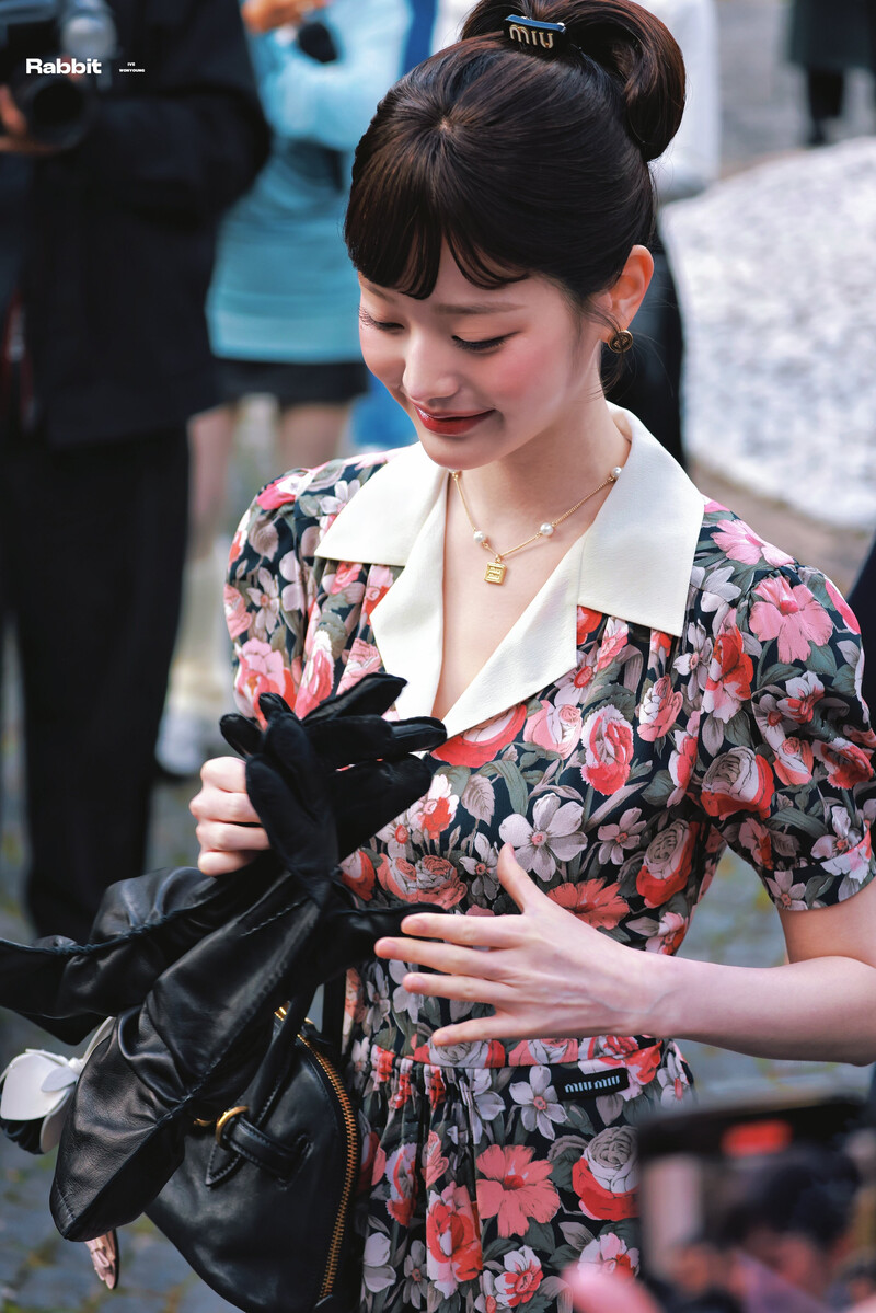 241001 IVE Wonyoung - Miu Miu SS25 Show at Paris Fashion Week documents 3