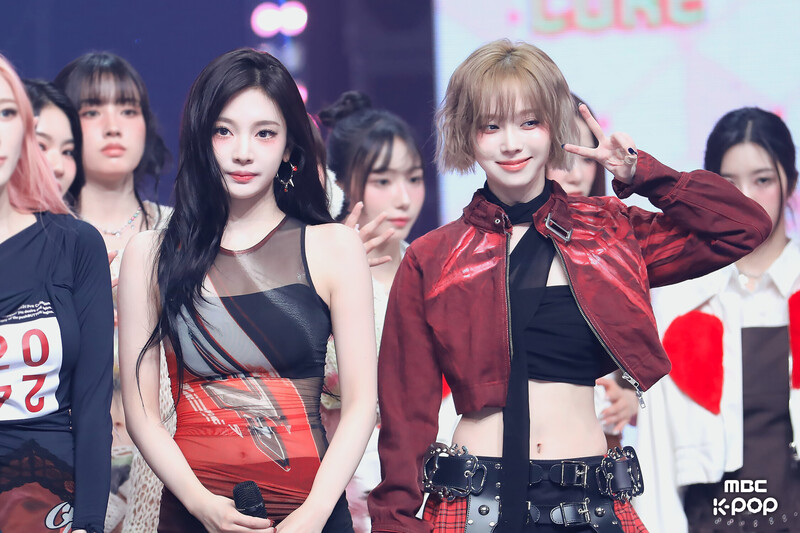 241102 aespa - 'Whiplash' at Music Core documents 2