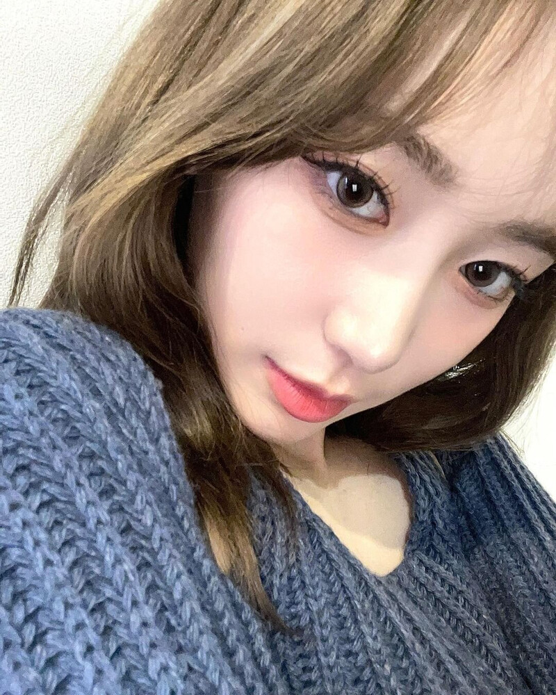 231109 - X:IN Instagram Update: HANNAH documents 3