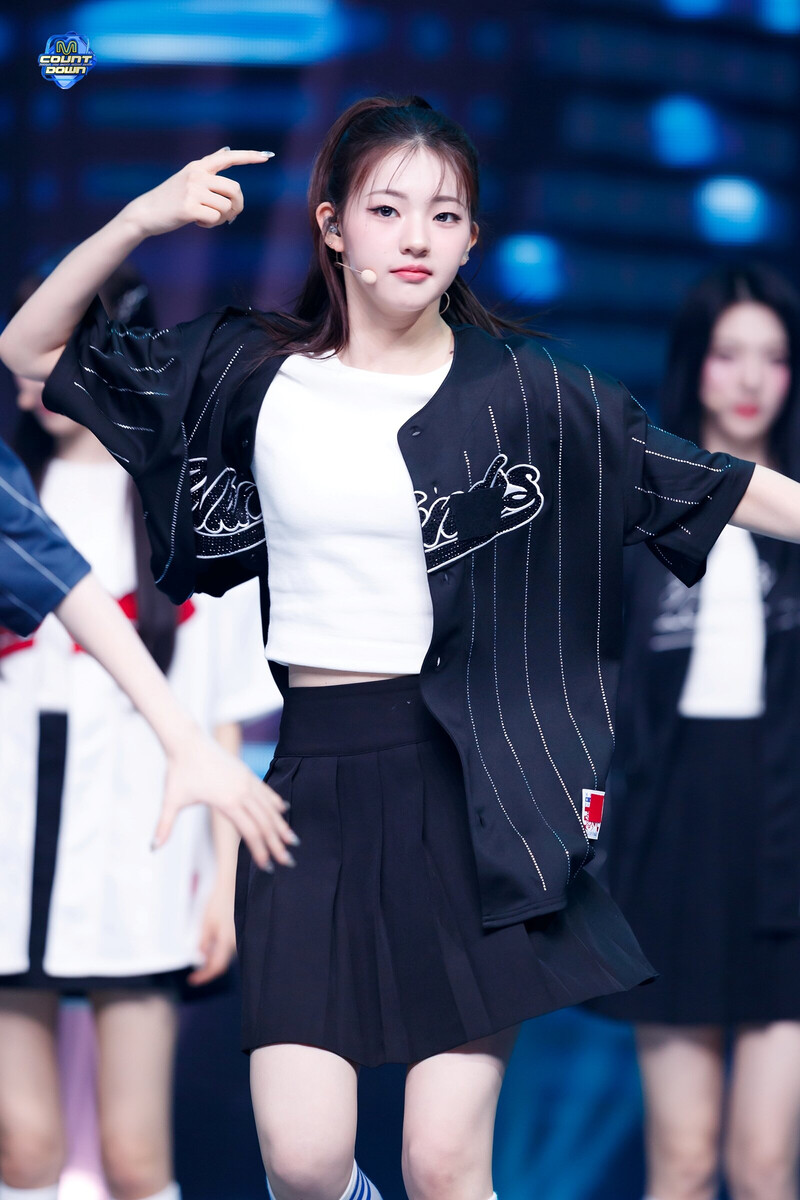 240523 tripleS Yeonji - 'Girls Never Die' at M COUNTDOWN documents 1