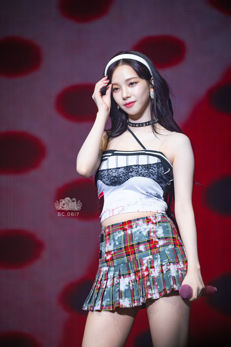 240922 aespa Karina - ‘SYNK : Parallel Line’ Tour in Macau Day 2 documents 3