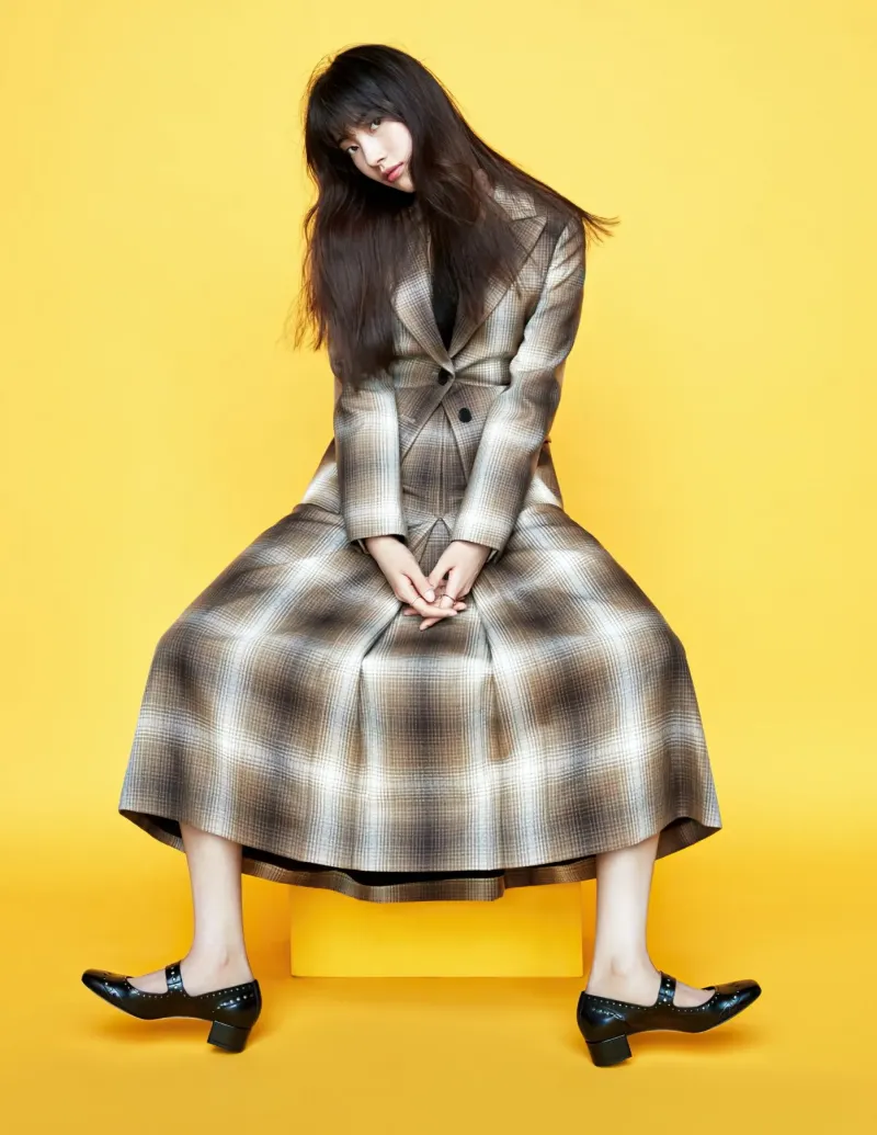 Suzy_ELLE_2020_10.jpg