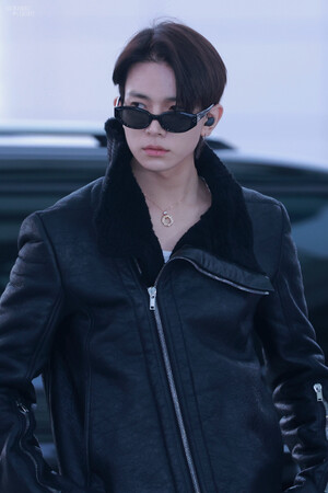 241120 HEESEUNG AT ICN AIRPORT