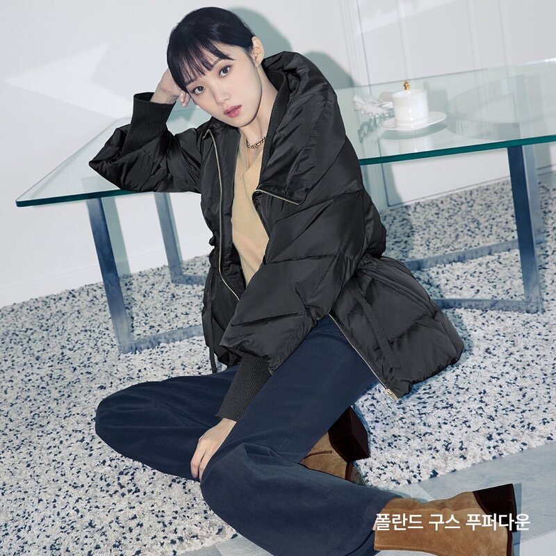 LEE SUNG KYUNG for "Goose Puffer Down" from The AtG 2022 Winter Collection documents 4