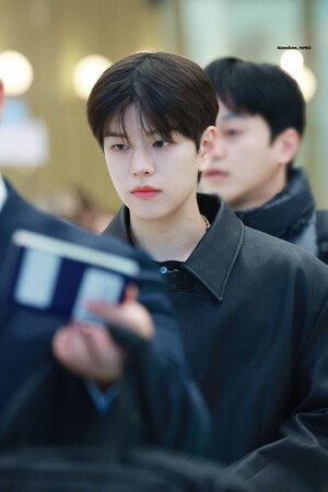 241204 SEUNGMIN at Gimpo Airport