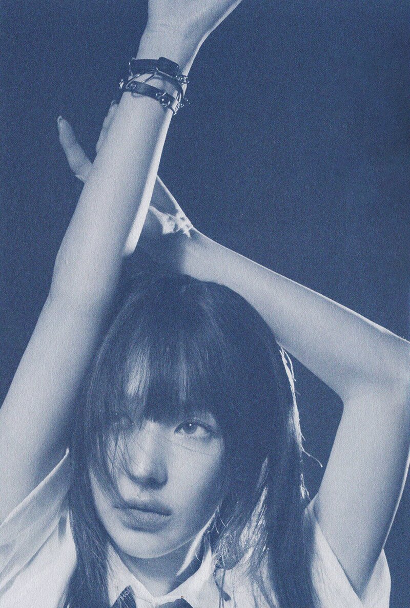 Red Velvet Wendy - 2nd Mini Album 'Wish You Hell' (Scans) documents 21