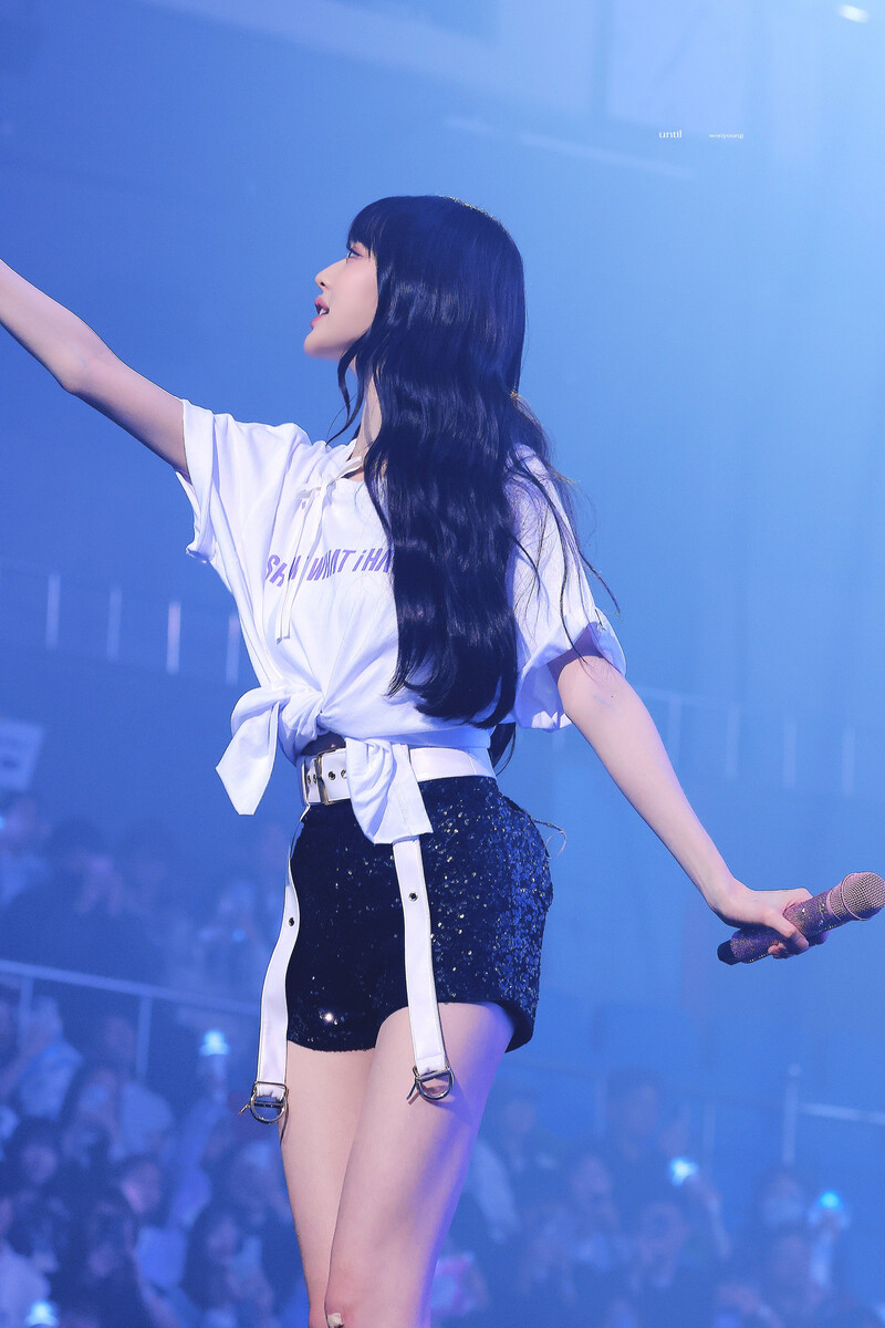 231008 Jang Wonyoung - IVE The First World Tour 'Show What I Have' in Seoul Day 2 documents 6